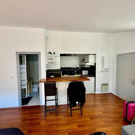 Grand A 2 Pas Du Vieux Port, Quartier Gabut La Rochelle (Charente-Maritime)