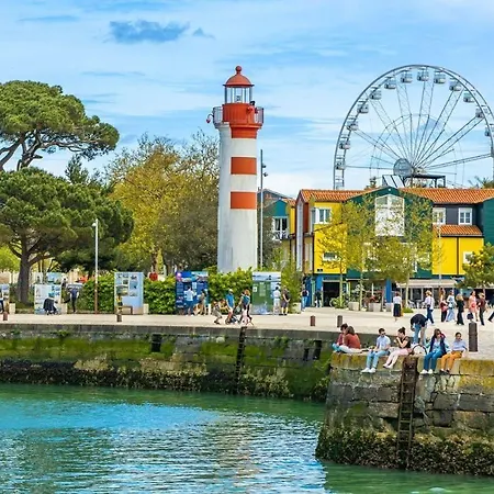 Grand A 2 Pas Du Vieux Port, Quartier Gabut * La Rochelle (Charente-Maritime)